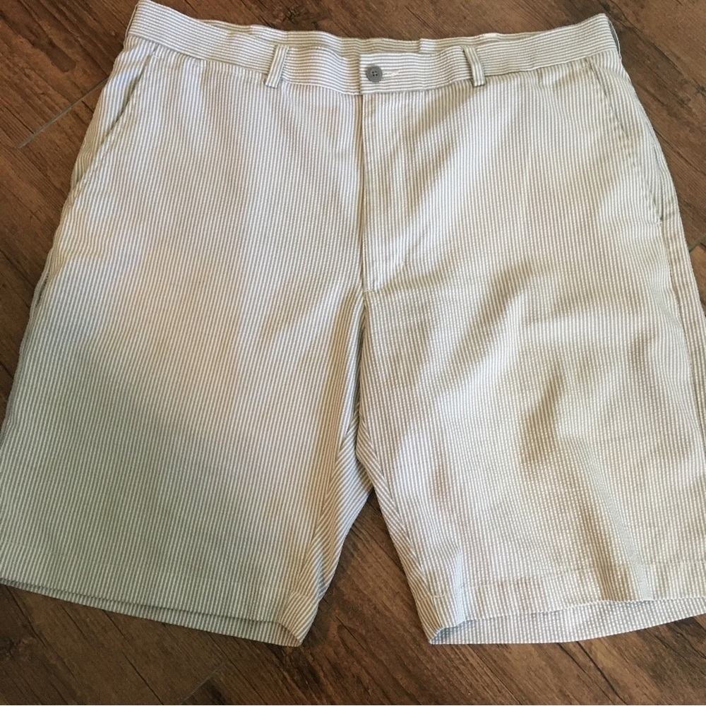 Men's Ben hogan performance Striped Shorts 36 gray